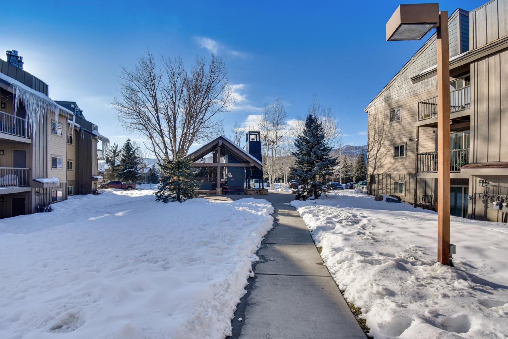 Central Steamboat Condo Outdoor Hot Tub And Pool! Steamboat Springs Exteriör bild