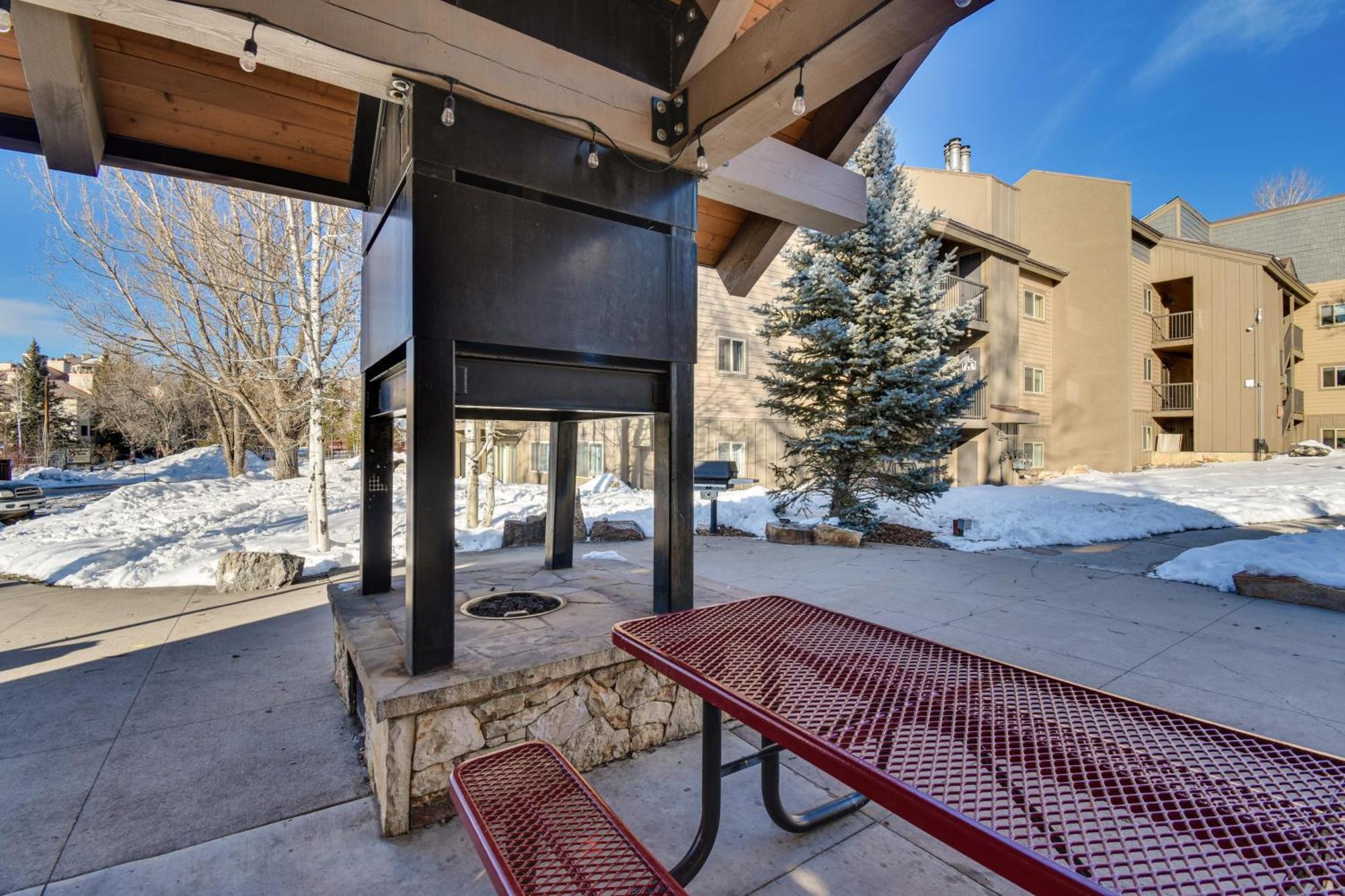 Central Steamboat Condo Outdoor Hot Tub And Pool! Steamboat Springs Exteriör bild