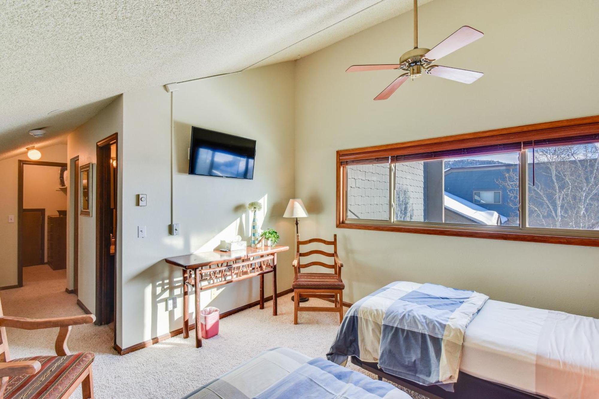 Central Steamboat Condo Outdoor Hot Tub And Pool! Steamboat Springs Exteriör bild
